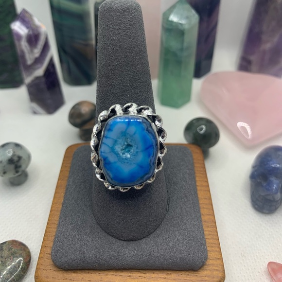 Sparkly Blue Druzy Agate Ring! .925 Sterling Silver Plated, Size 8.75 - Picture 10 of 12